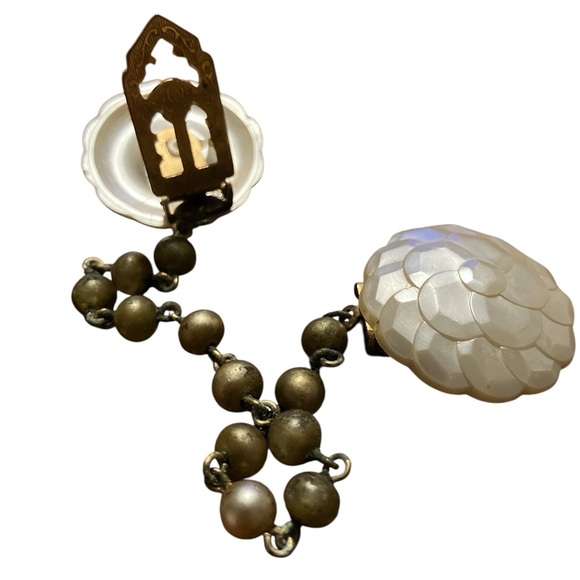 Vintage Fur Clip - Picture 2 of 3